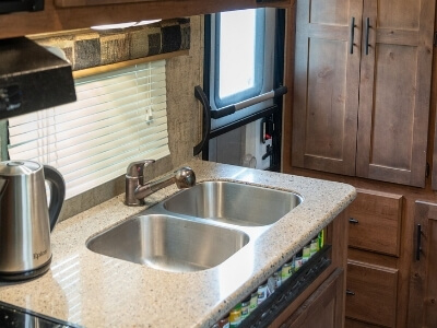 rv kitchen faucets